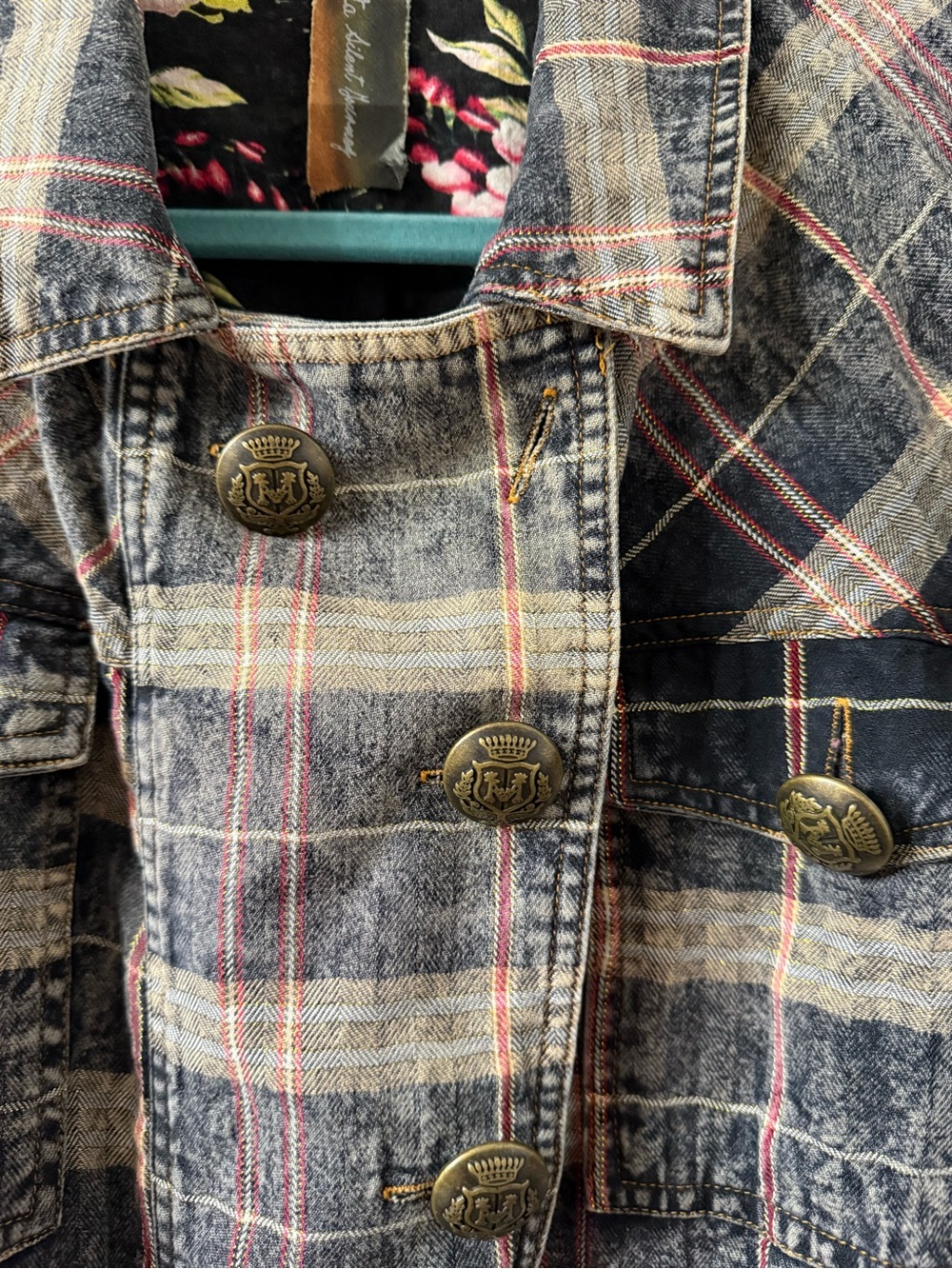 Aratta Plaid Trench Coat - Black & Cream with metallic threads - Picture 6 of 7